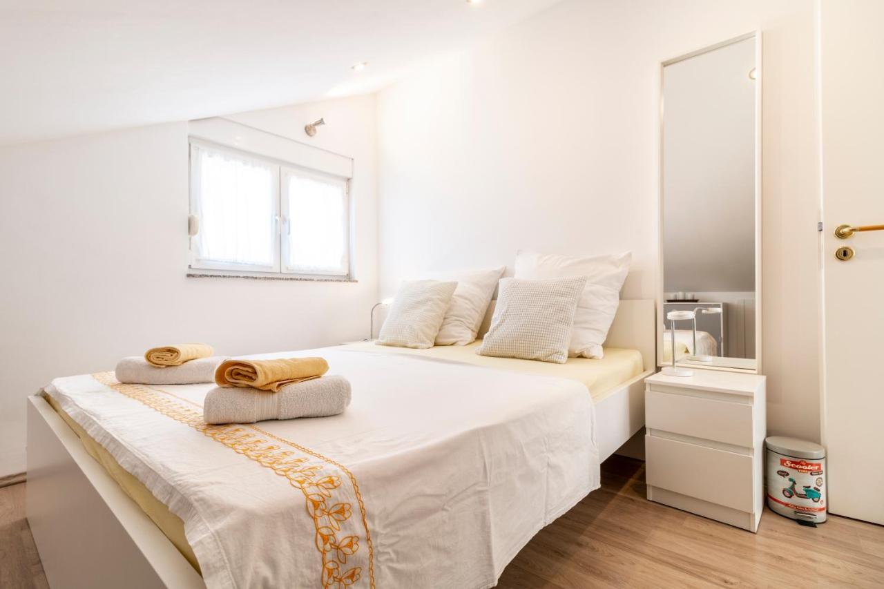 Apartments Lacaleta スプリト エクステリア 写真