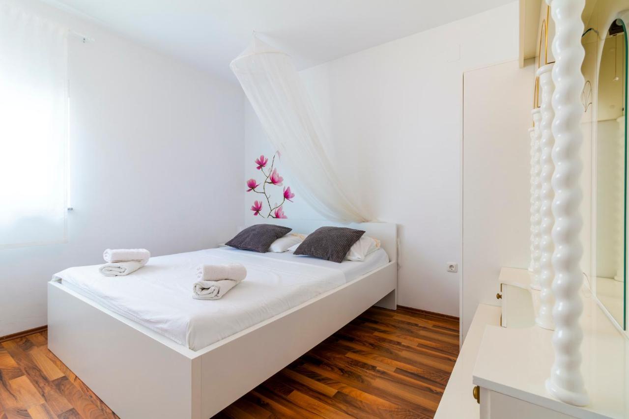 Apartments Lacaleta スプリト エクステリア 写真