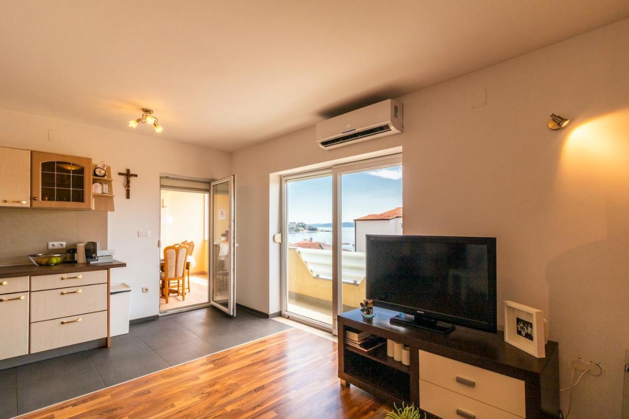 Apartments Lacaleta スプリト エクステリア 写真